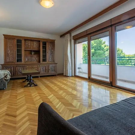 Mare Apartment Pula