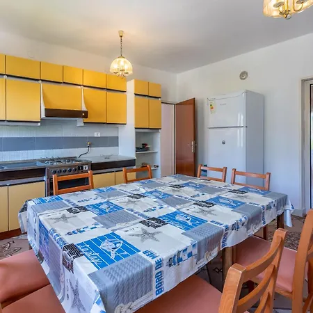 Mare Apartment