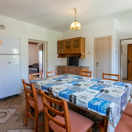 Mare Apartment