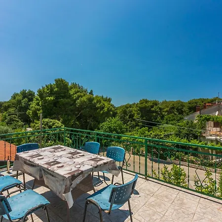 Mare Apartment
