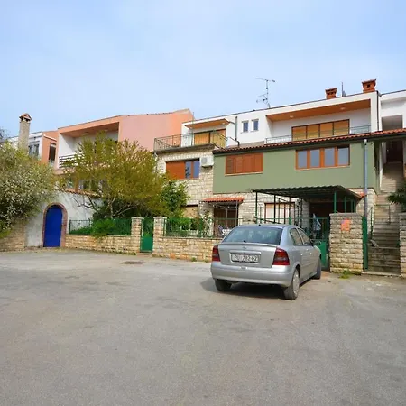 Mare Apartment *